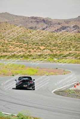 media/May-04-2024-Team Topak Racing (Sat) [[1dff1aa745]]/Inter Low 1/Session 2/